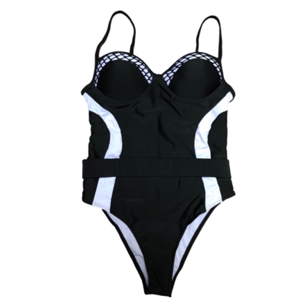 🐠Black and White Belted One Piece Swim Suit - Picture 3 of 8